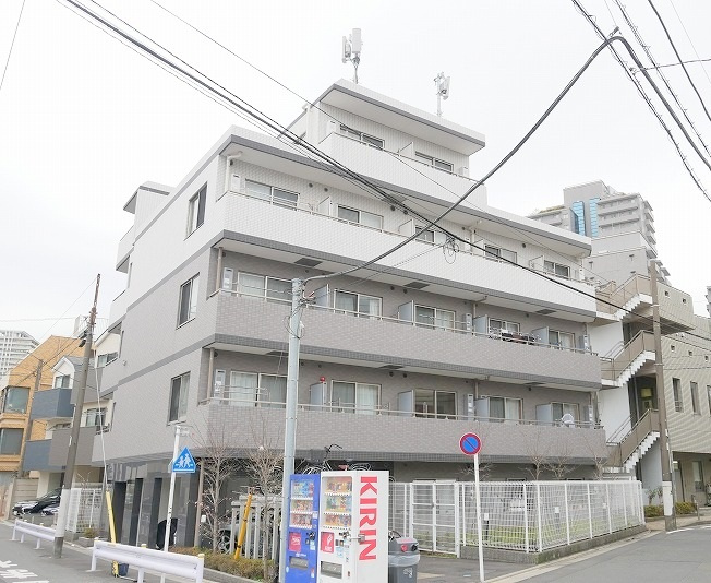プレシャスガーデン鵜の木の外観|落ち着いた雰囲気の外観です