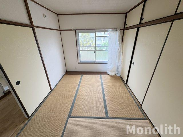 鶴山台22号棟の和室