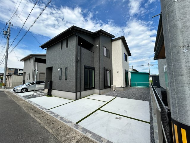 岐阜市朝霧町分譲B棟