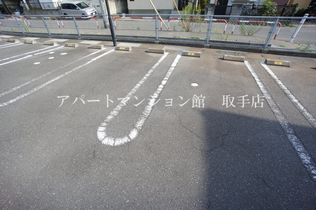 メリディオⅡの駐車場