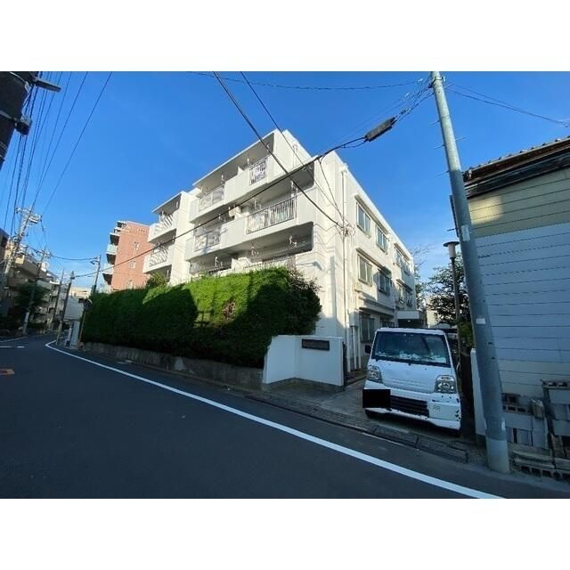羽根木ファミリーマンションの外観