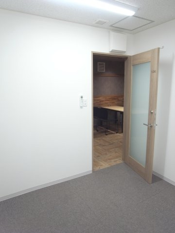 吹田市内本町２丁目の店舗事務所