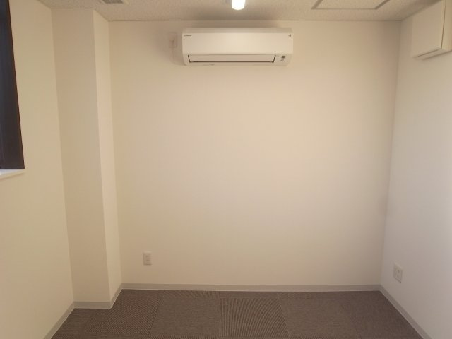 吹田市内本町２丁目の店舗事務所