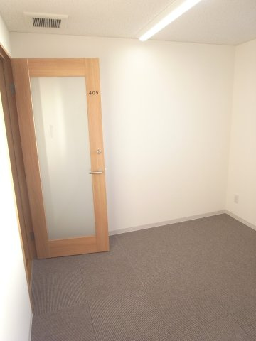 吹田市内本町２丁目の店舗事務所