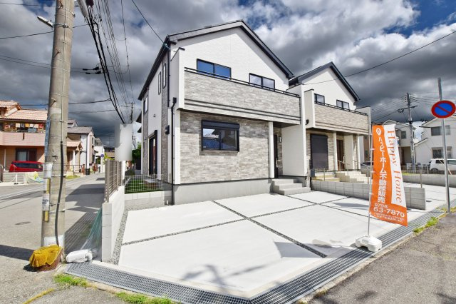 ハートフルタウン末成町新築一戸建て│4LDK+駐車3台可(車種制限あり)