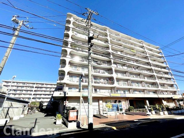 日商岩井綾瀬マンションの外観|ドキドキの新生活も、安心してスタート。ぴったりの住まいを見つけませんか？クランディアが一緒に住まい選びをサポートします‼　まずは、お気軽にお問合せください　＃クランディア