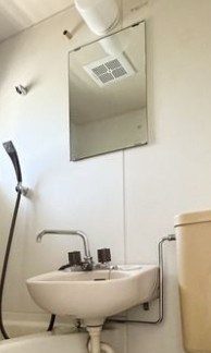 ピュアリス鶴ヶ峰の洗面所
