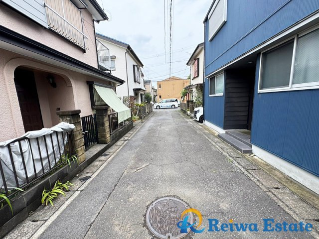 売地　高座郡寒川町倉見の前面道路含む現地写真
