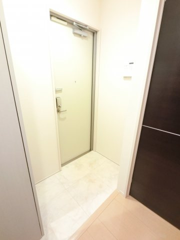 【玄関】