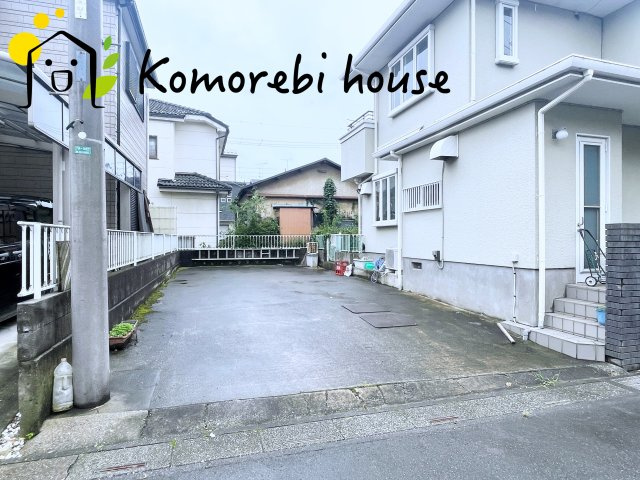 桶川市大字川田谷　中古戸建の駐車場|26.9.7