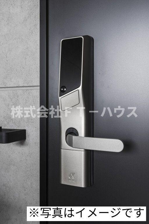 robot home 薬園台(ロボットホームヤクエンダイ)の玄関