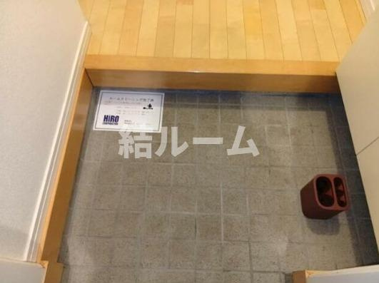 豊島区西巣鴨４丁目のアパートの玄関