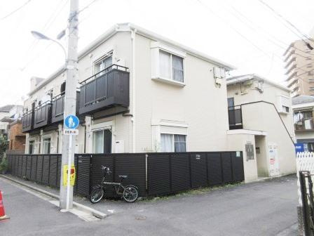 北区滝野川１丁目のアパートの外観