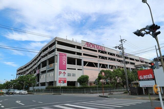 ロイヤルガーデン高知駅前の周辺|ローソン高知新本町店まで317m