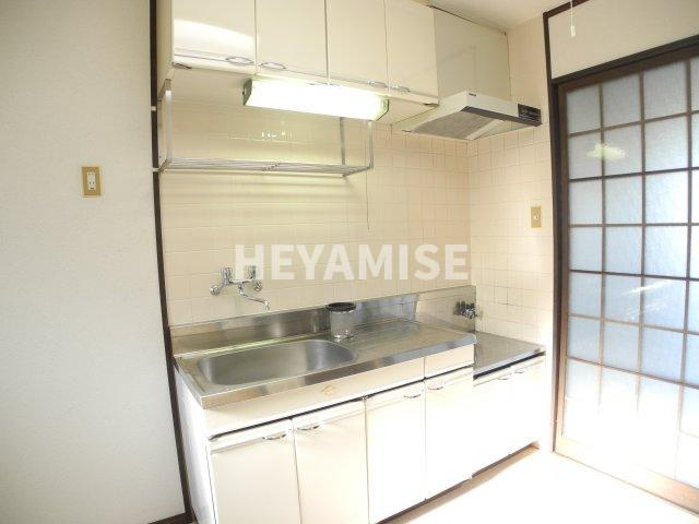 本田ビルのキッチン|※反転間取りのお部屋の画像です※現況を優先します