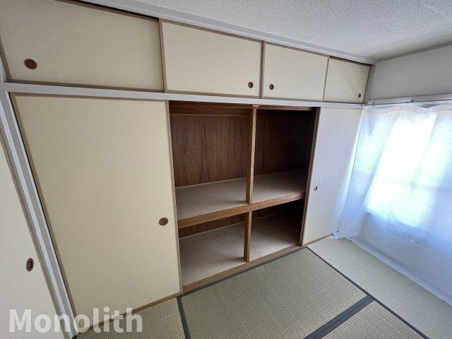 鶴山台7号棟の収納