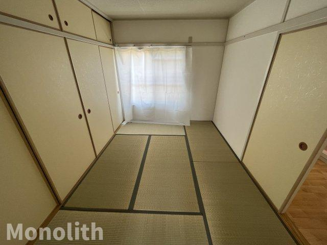 鶴山台7号棟の和室