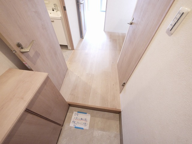ロイヤルSK指柳　二番館の玄関
