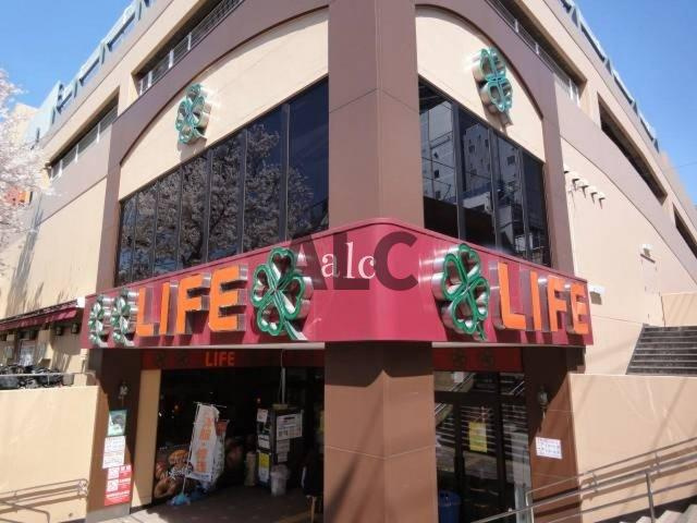 スカイコート新宿第7の周辺
