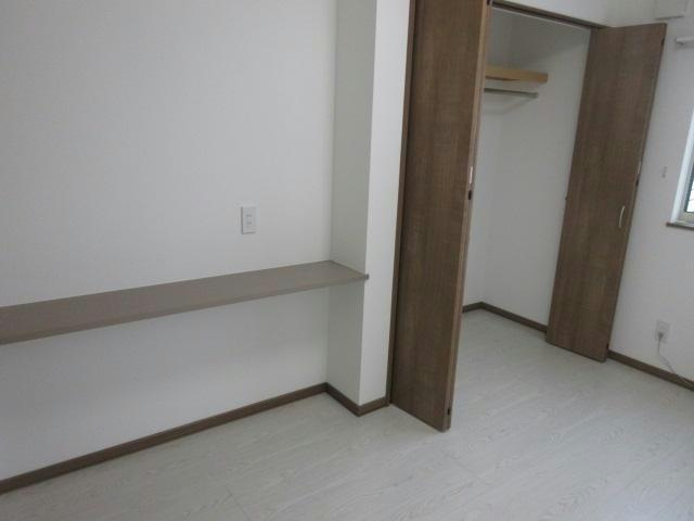 グラシアス帯広の洋室