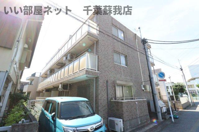 グランドステージ蘇我の外観|スタイリッシュでおしゃれな3階建て♪