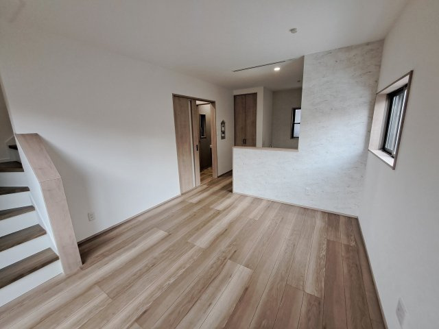 今津山中町戸建の内装