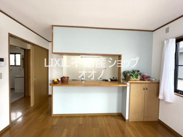 【居間・リビング】 | 羽生市藤井上組　中古一戸建