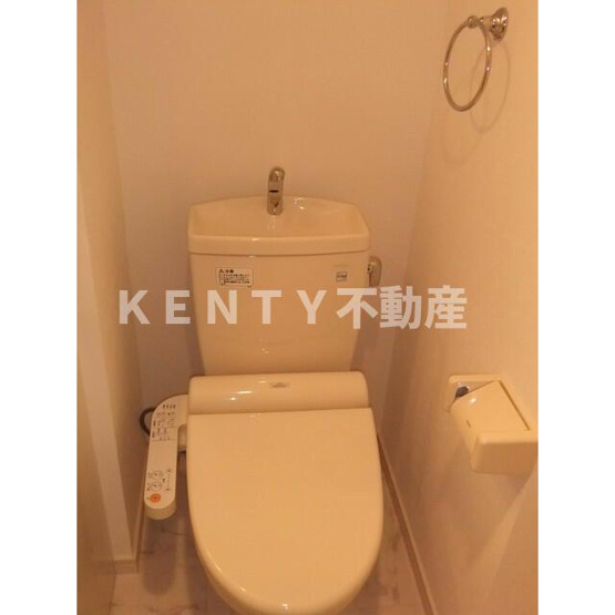【トイレ】 | Ｊｕｎａｓ　千束 | 落ち着いた色調のトイレです