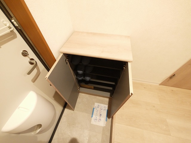 ロイヤルSK指柳　二番館の収納