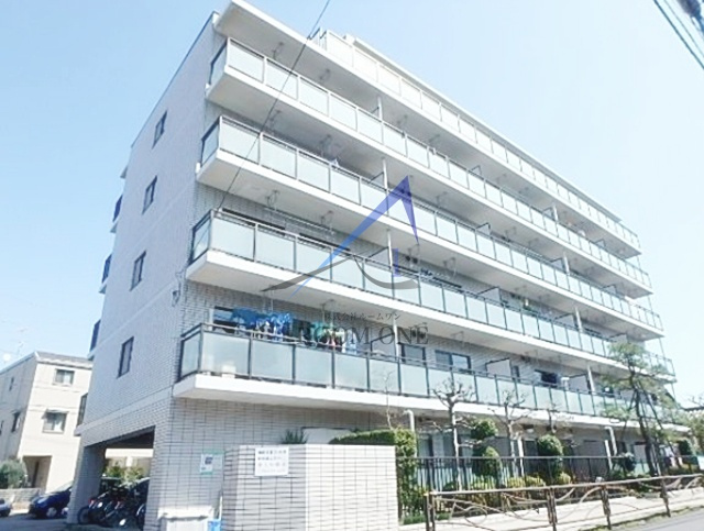 プレシアスムラタ
