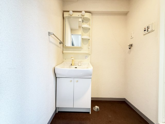 ベルカント札場の独立洗面台