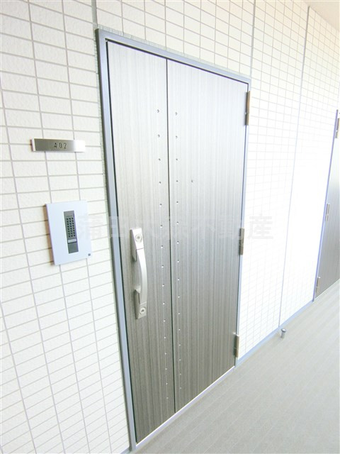 ベルシード千鳥町の玄関