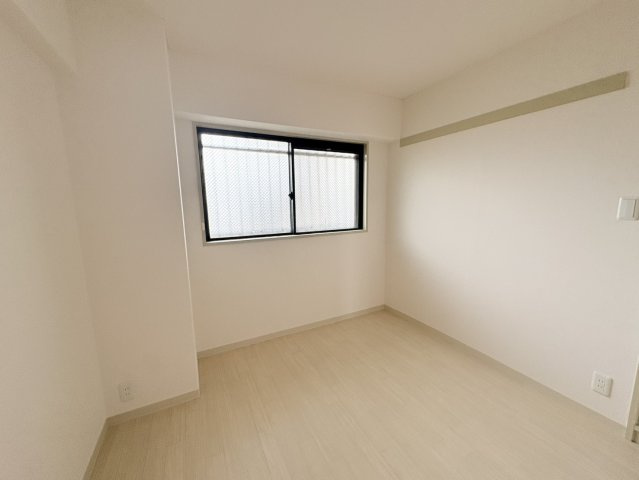 東大阪市西堤本通東３丁目の賃貸マンションの子供部屋