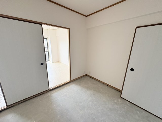 東大阪市西堤本通東３丁目の賃貸マンションの和室