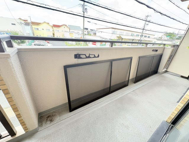 東大阪市西堤本通東３丁目の賃貸マンションのバルコニー
