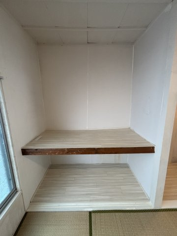 稲葉元町1丁目テラスハウスの収納