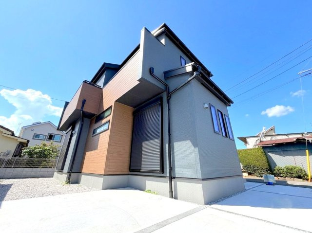 あきる野市引田全１棟　新築戸建