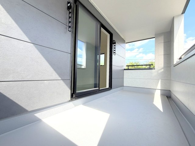 あきる野市引田全１棟　新築戸建のバルコニー