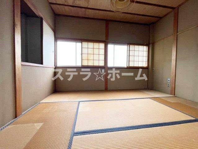 毛馬町1 中古戸建の和室|和室があると落ち着いた雰囲気になりますね