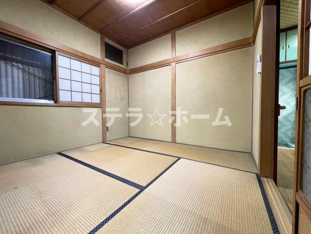 毛馬町1 中古戸建の和室|和室ならではの温かな和の空間で寛ぎの時間を過ごせます