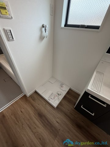 平塚市虹ケ浜　新築戸建　全1棟1号棟のランドリースペース