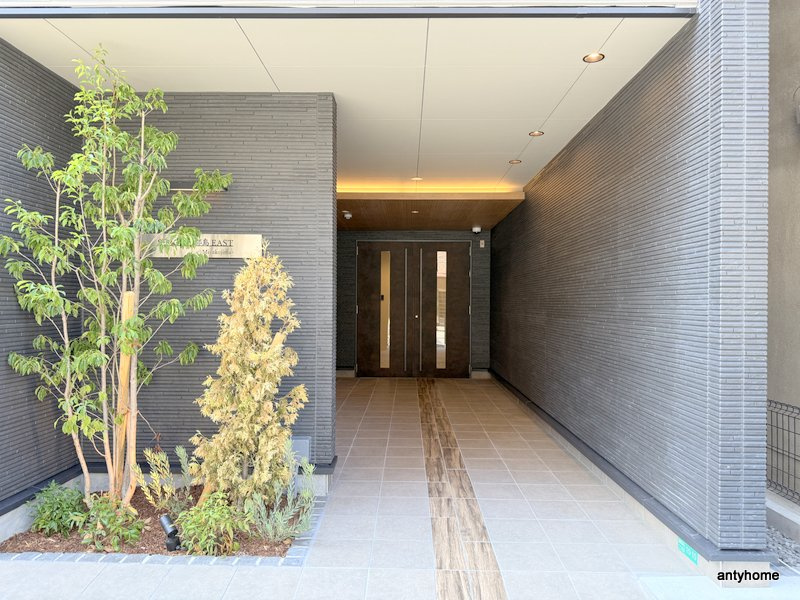 S-MOVE都島EAST　仲介手数料無料のエントランス