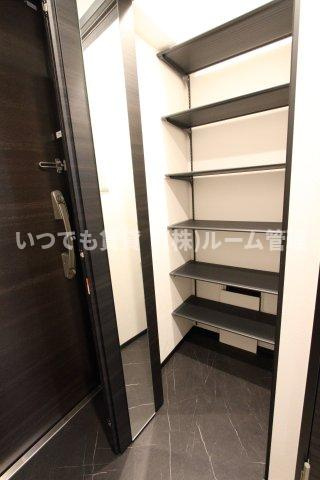 エルファーロ目黒Ⅲの収納