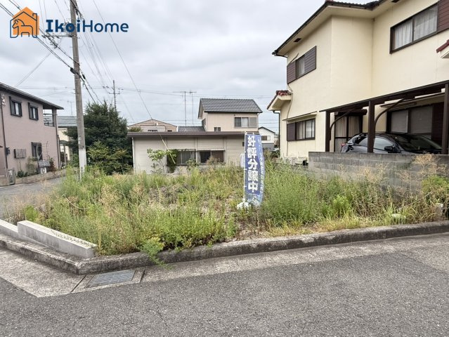明石市魚住町西岡　土地の周辺|●年中無休：当日予約可●前面道路との高低さがなく、入出庫もしやすいです。
