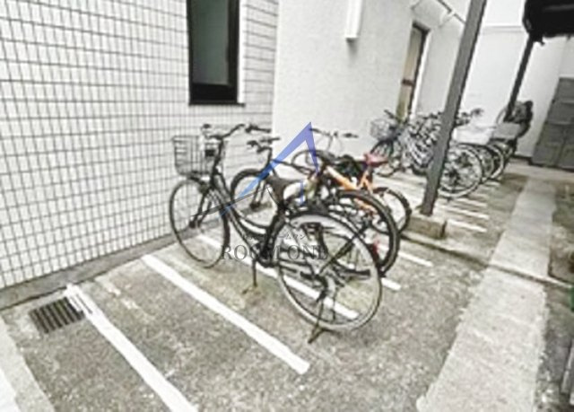 シャトー瑠璃のその他共用部分|駐輪場です。