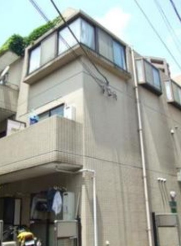 シーダーハウスの外観
