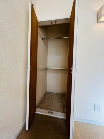 レオパレス青山台の収納