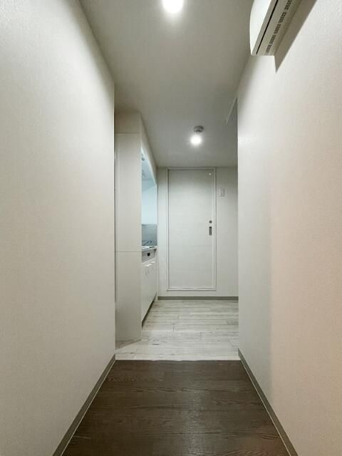 リベルタ銀座イーストの玄関