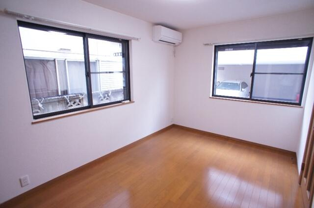 同じ階の別のお部屋です