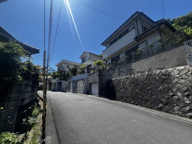 PH杉1丁目戸建　の外観|前面道路幅員6.1M含む外観写真